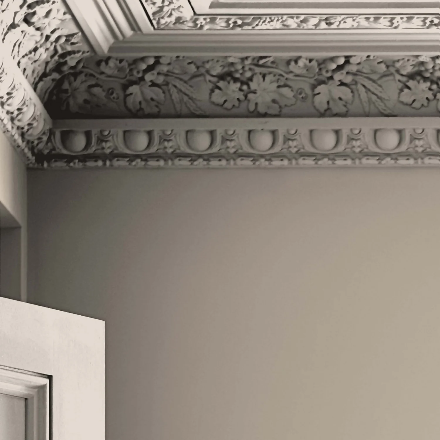 Laura Ashley Matt Emulsion Paint Soft Truffle - 2.5L 3 Laura Ashley Matt Emulsion Paint Soft Truffle - 2.5L - Image 3