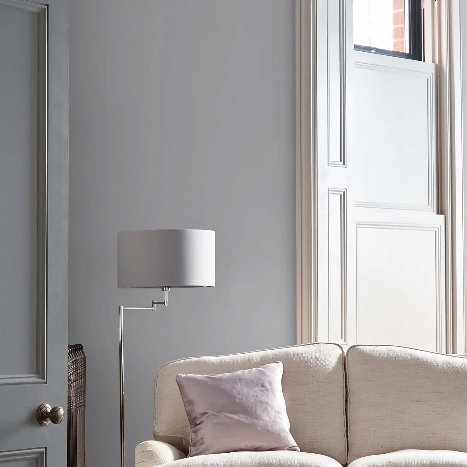 Laura Ashley Matt Emulsion Paint Sugared Grey - 2.5L 2 Laura Ashley Matt Emulsion Paint Sugared Grey - 2.5L - Image 2