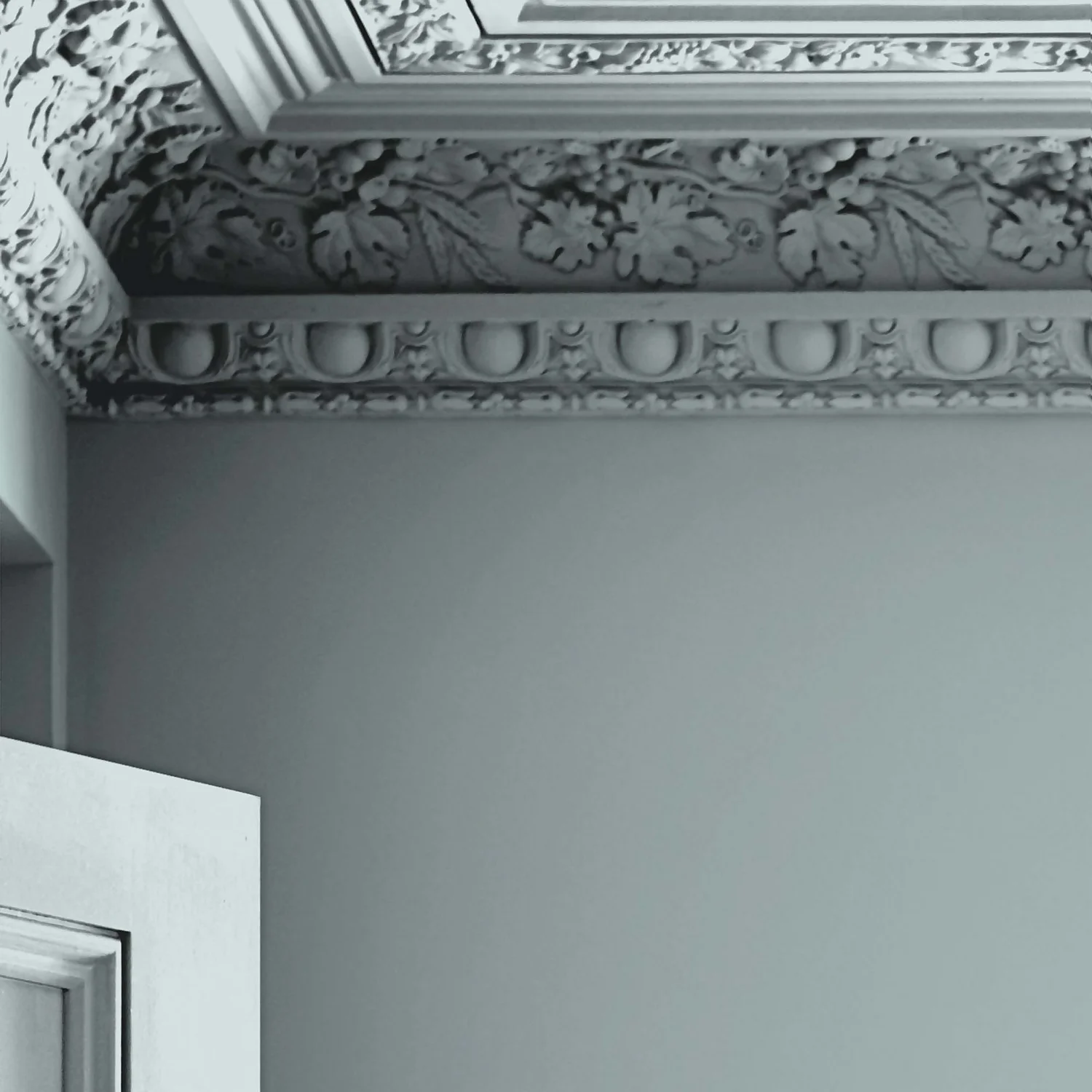 Laura Ashley Matt Emulsion Paint Duck Egg - 5L 3 Laura Ashley Matt Emulsion Paint Duck Egg - 5L - Image 3