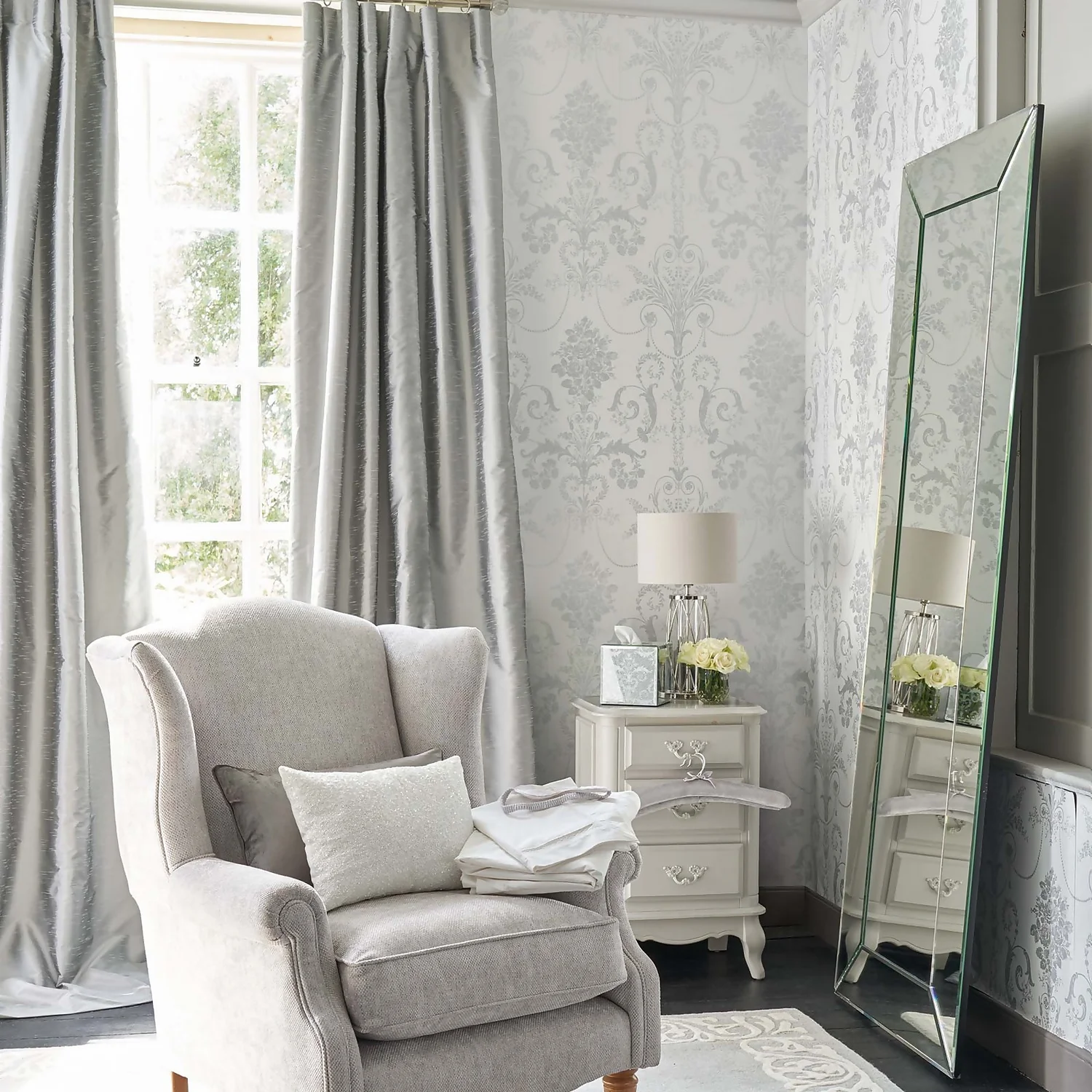 Laura Ashley Josette Metallic Silver Wallpaper 2 Laura Ashley Josette Metallic Silver Wallpaper - Image 2