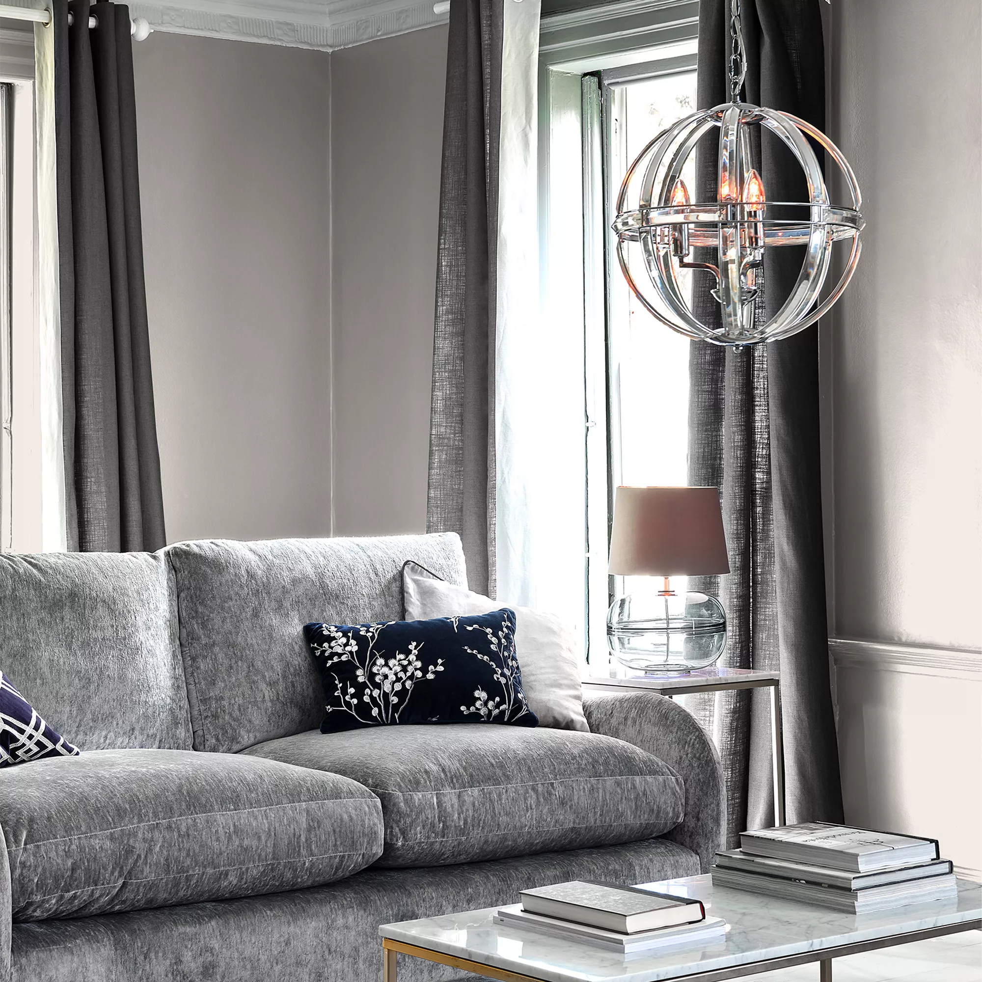 Laura Ashley Dove Grey Matt Emulsion Paint, 5L 5 Laura Ashley Dove Grey Matt Emulsion Paint, 5L - Image 5